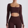 Haut court à manches longues sans coutures Super Sculpt, couleur chocolat Haut court à manches longues sans coutures Super Sculpt, couleur chocolat