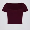 Haut court Soft Active à encolure en cœur, couleur bordeaux Haut court Soft Active à encolure en cœur, couleur bordeaux