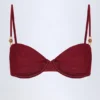 Haut de bikini à armatures froncé et orné de perles Bruny, couleur cerise foncée Haut de bikini à armatures froncé et orné de perles Bruny, couleur cerise foncée