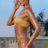 Haut de bikini bandeau à bretelles Crinkle Swim en Marigold Haut de bikini bandeau à bretelles Crinkle Swim en Marigold