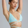 Haut de bikini à bretelles croisées orné Liberty, bleu glacier