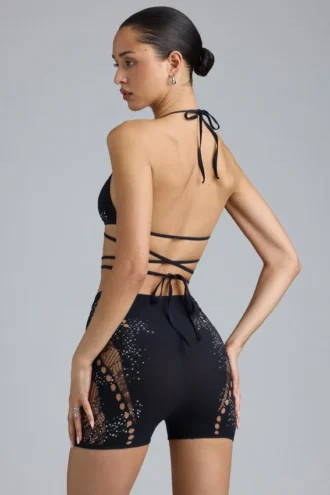haut de bikini bretelles croises ornes liberty noir 2 330x495 - Haut de bikini &agrave; bretelles crois&eacute;es orn&eacute;es Liberty, noir