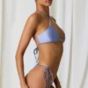 Haut de bikini croisé à dos nu avec détails en perles « Cortez » en violet lavande Haut de bikini croisé à dos nu avec détails en perles « Cortez » en violet lavande