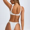 Haut de bikini à encolure dégagée Malibu en blanc Haut de bikini à encolure dégagée Malibu en blanc