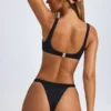 Haut de bikini Malibu à encolure dégagée, noir Haut de bikini Malibu à encolure dégagée, noir