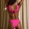Haut de bikini noué Capri en fuchsia Haut de bikini noué Capri en fuchsia