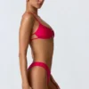 Haut de bikini Sanibel à découpes et chaînes, rose framboise
