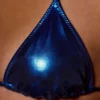 Haut de bikini triangle à col licou métallisé bleu Haut de bikini triangle à col licou métallisé bleu