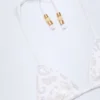 Haut de bikini triangle Comoros avec détails charmants, blanc Haut de bikini triangle Comoros avec détails charmants, blanc