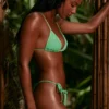 Haut de bikini triangle polyvalent en seersucker vert écume Haut de bikini triangle polyvalent en seersucker vert écume