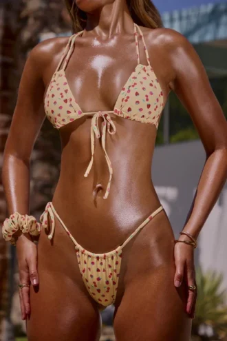 Haut de maillot de bain triangle à double bretelles imprimé, couleur jaune