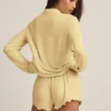 Haut de pyjama à manches longues Mirae en modal, jaune pastel Haut de pyjama à manches longues Mirae en modal, jaune pastel