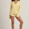 Haut de pyjama à manches longues Mirae en modal, jaune pastel Haut de pyjama à manches longues Mirae en modal, jaune pastel