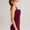 Haut à encolure carrée en modal Vivee, couleur vin Haut à encolure carrée en modal Vivee, couleur vin