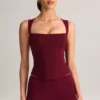 Haut à encolure carrée en modal Vivee, couleur vin Haut à encolure carrée en modal Vivee, couleur vin