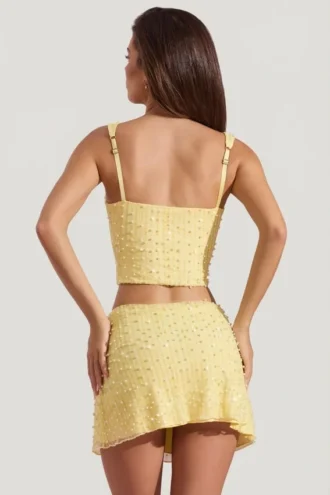 Haut à encolure carrée et ornements Lirael en jaune