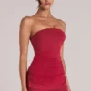 Haut long bandeau Leni en rouge cerise Haut long bandeau Leni en rouge cerise