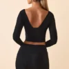 Haut à manches longues et décolleté plongeant Harri en modal, noir Haut à manches longues et décolleté plongeant Harri en modal, noir