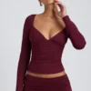 Haut à manches longues froncé Emry en modal, couleur prune Haut à manches longues froncé Emry en modal, couleur prune
