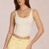 Haut à nouer dans le dos en modal Norelle, couleur ivoire Haut à nouer dans le dos en modal Norelle, couleur ivoire
