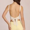 Haut à nouer dans le dos en modal Norelle, couleur ivoire Haut à nouer dans le dos en modal Norelle, couleur ivoire