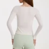 Haut à nouer en modal, couleur ivoire Haut à nouer en modal, couleur ivoire