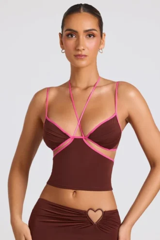 Haut Rocio à bordures contrastées en marron chocolat