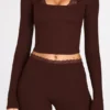 Haut-soutien-gorge à lacets à manches longues en modal côtelé Margaux, couleur chocolat Haut-soutien-gorge à lacets à manches longues en modal côtelé Margaux, couleur chocolat