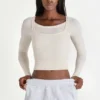 Haut superposé en modal, couleur ivoire Haut superposé en modal, couleur ivoire