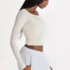 Haut superposé en modal, couleur ivoire Haut superposé en modal, couleur ivoire