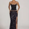 Jupe longue à taille mi-haute et fente sur la cuisse Nevara, ornée de paillettes, en noir-violet Jupe longue à taille mi-haute et fente sur la cuisse Nevara, ornée de paillettes, en noir-violet