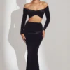 Jupe longue taille moyenne en velours Nixie, couleur noir jais Jupe longue taille moyenne en velours Nixie, couleur noir jais