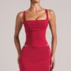 Jupe moulante taille moyenne Tula avec fente, couleur rouge cerise