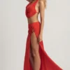 Jupe-short à fente taille moyenne Keona en rouge piment Jupe-short à fente taille moyenne Keona en rouge piment