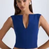 Kadie Crop top ouvert sur le devant en bleu marine Kadie Crop top ouvert sur le devant en bleu marine