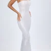 Kinsley Robe longue bandeau à découpes et ornements, blanche Kinsley Robe longue bandeau à découpes et ornements, blanche