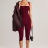 Legging capri taille moyenne en modal Suri, couleur vin Legging capri taille moyenne en modal Suri, couleur vin