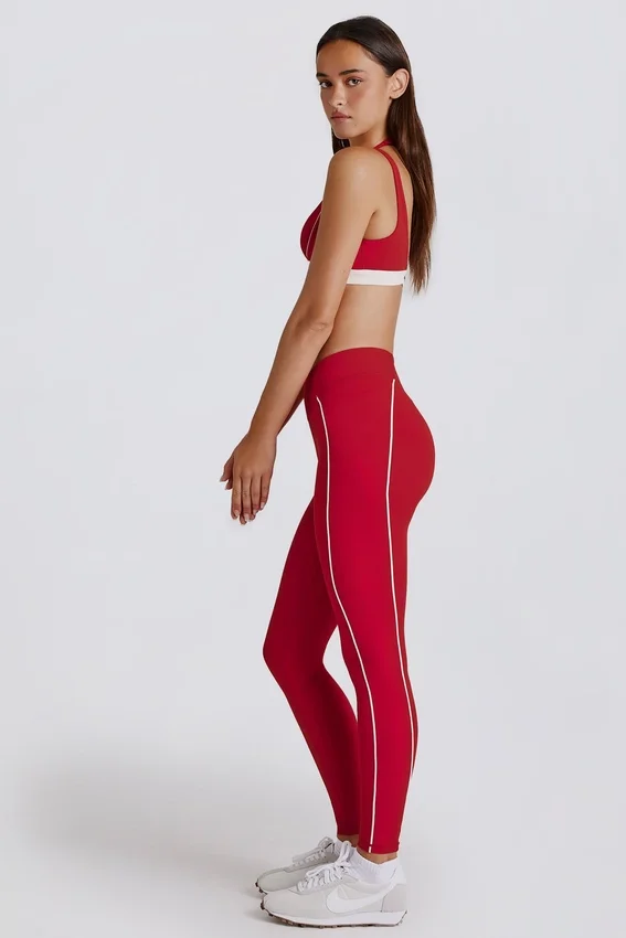 Legging Soft Active à contrastes en rouge foncé Legging Soft Active à contrastes en rouge foncé