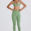 Legging Soft Active à devant torsadé en vert Legging Soft Active à devant torsadé en vert