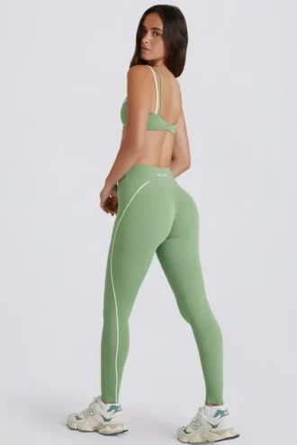 Legging Soft Active à devant torsadé en vert