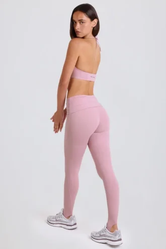Legging à taille mi-haute et sangles en mauve