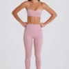 Legging à taille mi-haute et sangles en mauve