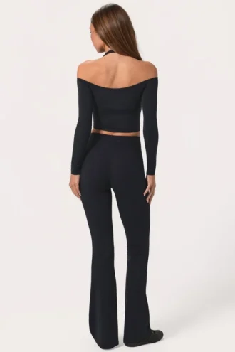 Legging évasé Soft Active à taille en V, noir