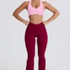 Leggings Soft Active à taille en V et poches, jambes évasées, couleur bordeaux