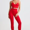 Leggings taille haute Define Luxe en rouge Leggings taille haute Define Luxe en rouge