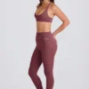 Leggings à taille mi-haute et revers en açaï Leggings à taille mi-haute et revers en açaï