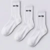 Lot de 3 paires de chaussettes à col mi-haut côtelées, couleur blanche Lot de 3 paires de chaussettes à col mi-haut côtelées, couleur blanche