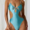 Maillot de bain 1 pièce dos nu à découpes et détails perles Melo Melo, couleur turquoise Maillot de bain 1 pièce dos nu à découpes et détails perles Melo Melo, couleur turquoise