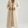 Manteau long en peau de mouton Alaska, couleur crème Manteau long en peau de mouton Alaska, couleur crème