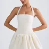 Micro-mini-robe corset à encolure dos nu et ourlet bouffant à lacets Ludmila, couleur ivoire Micro-mini-robe corset à encolure dos nu et ourlet bouffant à lacets Ludmila, couleur ivoire